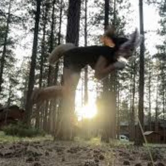 Meet your Posher, Ash - Picture 1 of 6